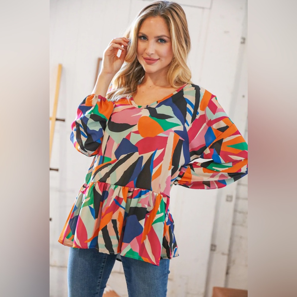 Multi Geo Woven Babydoll V-Neck Top
